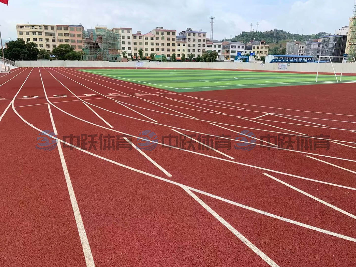 透气型塑胶跑道 (8).jpg