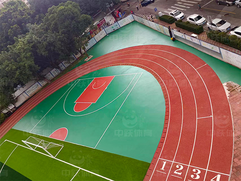 1.厦门华悦学校混合型跑道与硅pu完工 (2).jpg