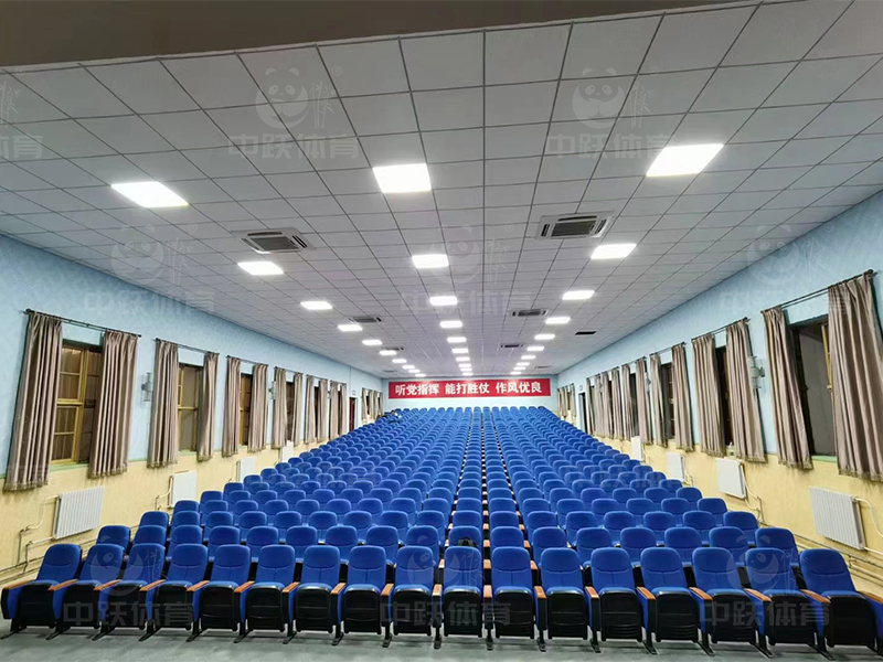 ZYCG-RB-410豪华软包座椅 (6)+熊猫logo.jpg